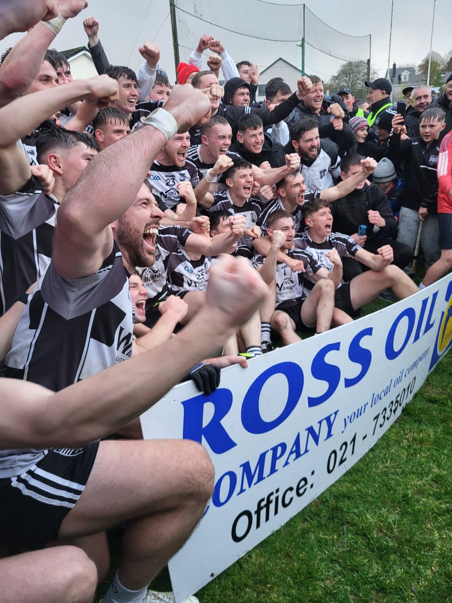 MuskerryGAA's tweet photo. Ross Oil Muskerry Junior A Football Championship Final Replay
Man of the Match and Cup presentation by Concubhar Murray of Ross Oil
Congrats @DonoughmoreGaa Hard Luck @AghinaghGAA https://t.co/MfDE7lhtk4