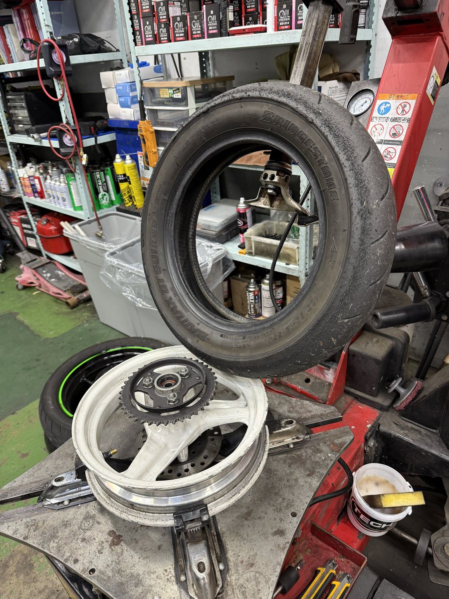 rinnです！ マルチ車輪クリーニングPCレール（F）｜製品情報｜製品検索