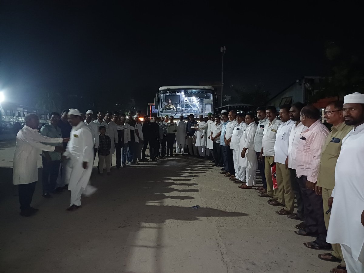 dm_wnp_tsrtc's tweet image. Good evening sir, today operated E1 DLX bus from wnpt to Rahamathabad Nellore &amp;amp; Kadapa under tour package pl