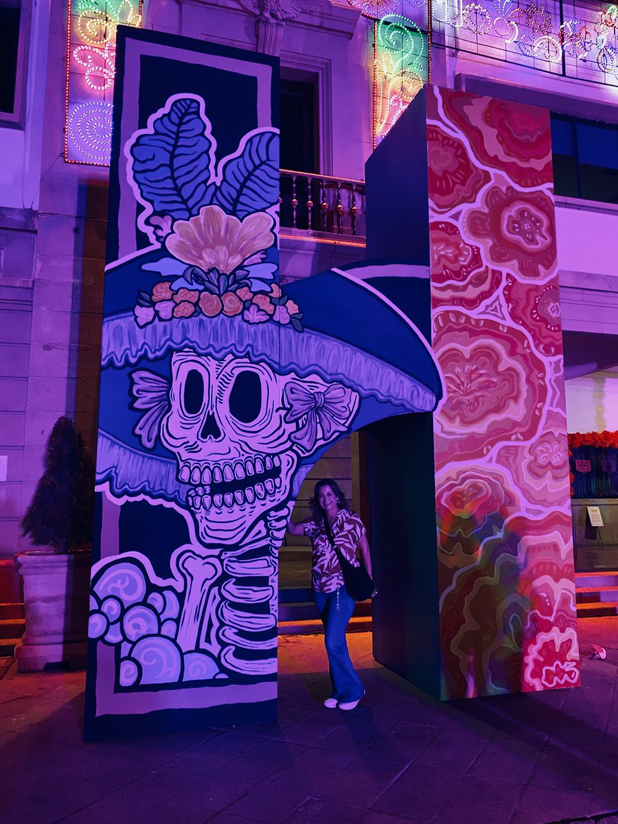 En estas fiestas de muertos, que viva la “H”!!!!