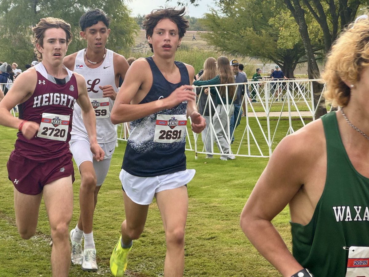 Midland_ISD's tweet image. We are so proud of Jaime Arreola for competing in the @uiltexas State Cross Country Championship meet this season! He did an amazing job representing @LHSrebels and MISD! Way to go, Jaime!👏🏽
#StudentExperience #ExcellenceInAction #MISDAthletics