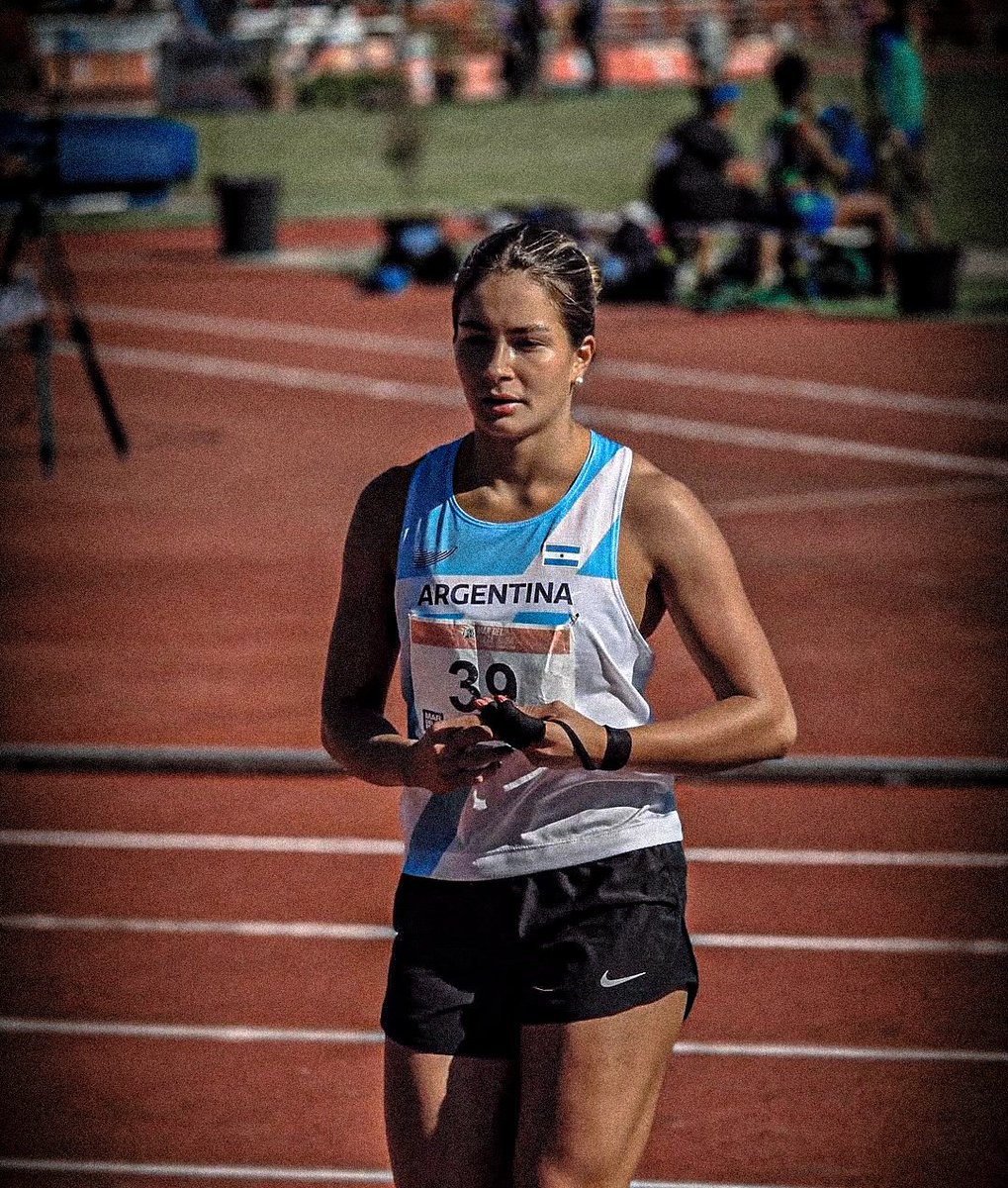🥇🇦🇷 CARMELA COCCO, MEDALLA DE ORO EN LANZAMIENTO DE MARTILLO EN EL SUDAMERICANO U20. 

✅️ Mejor intento: 56.37 

🌟 Es la segunda presea dorada para Argentina en el campeonato que se está realizando en Lima.