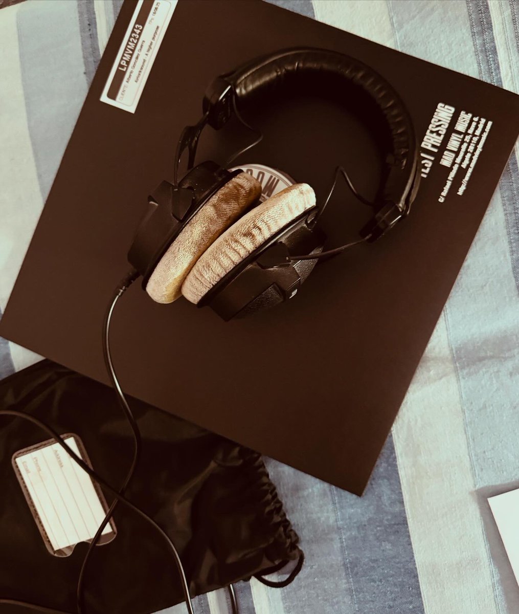 Airlocksound tweet media