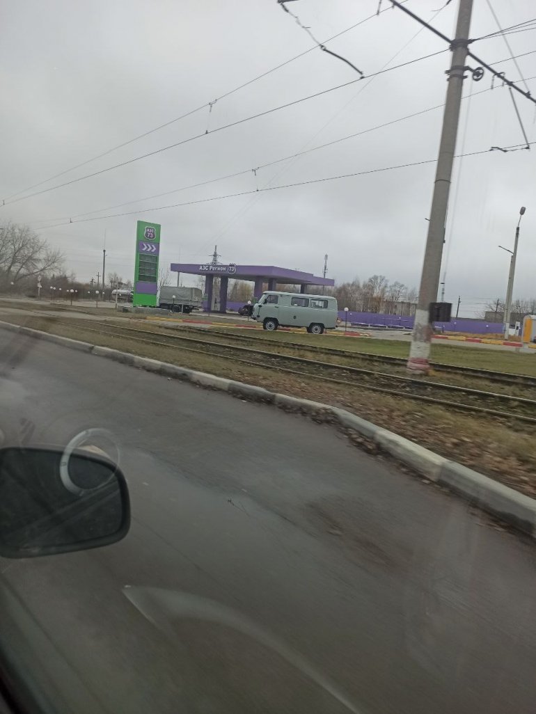 Because people wonder if the shortages of fuel persist in Russia here's an example from Ulyanovsk region from the city itself with Lukoil gas stations and independent ones not having gasoline when the local news team inspected them. Issues persist.

73online.ru/r/benzin_v_uly…