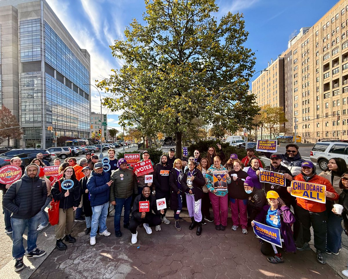 CentralLaborNYC's tweet image. Hitting the doors for @zohrankmamdani in Washington Heights to get out the #UnionStrong vote! It’s getting down to the wire, make sure you make that voice heard! 

#NYCLaborVotes