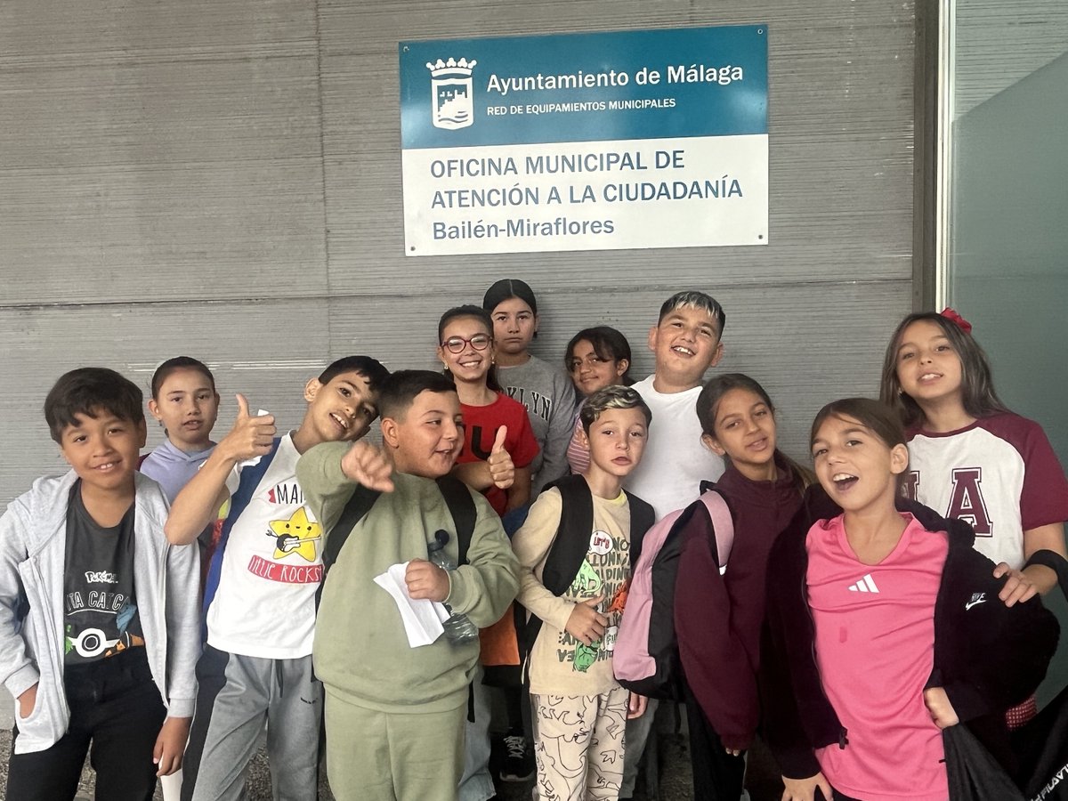 Abrimos  el «webcurso» 2025/2026 con la participación de alumnado de 2º ciclo en  la Mesa de la Infancia del Distrito Bailén-MIraflores blogsaverroes.juntadeandalucia.es/.../28-o-mesa.… #Bailén-Miraflores #ParticipaciónCiudadana #ColegiosQueCaminan