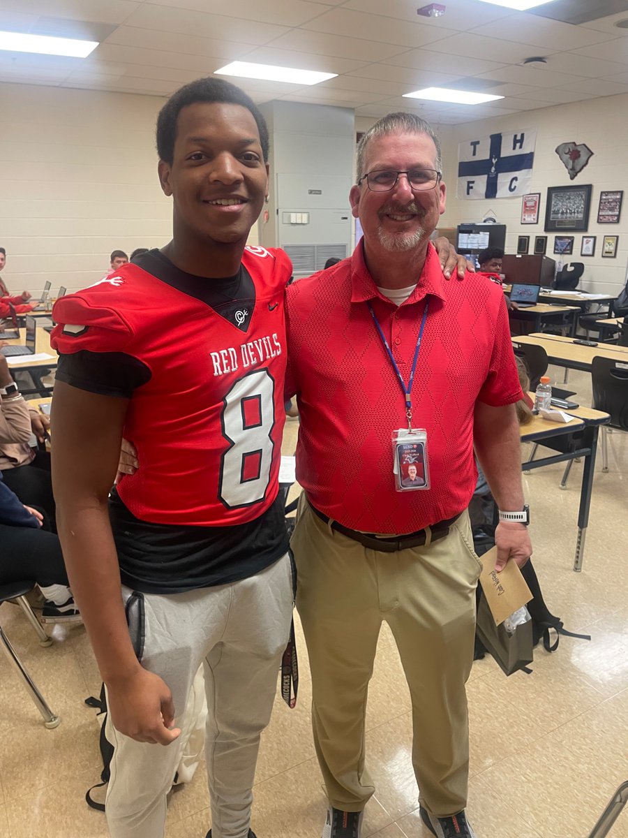 Clinton Red Devil Football tweet media