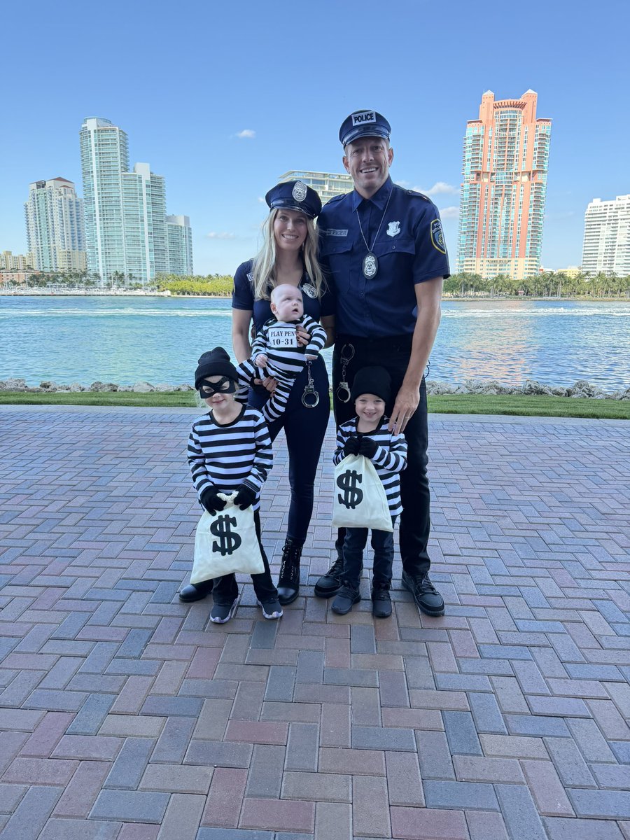 Caroline Wozniacki tweet media