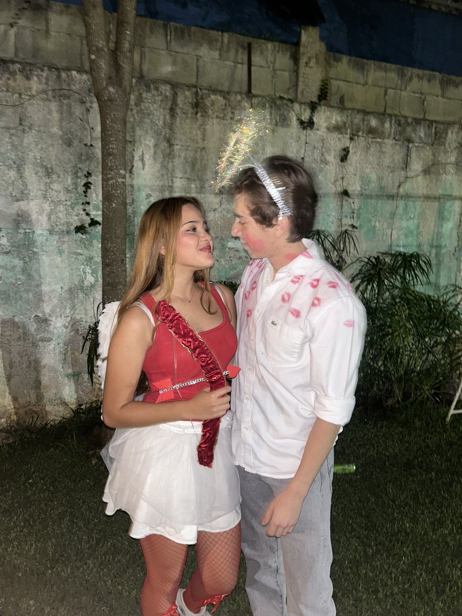 daniirs020's tweet photo. loml 💗 https://t.co/NLzmGatSM1