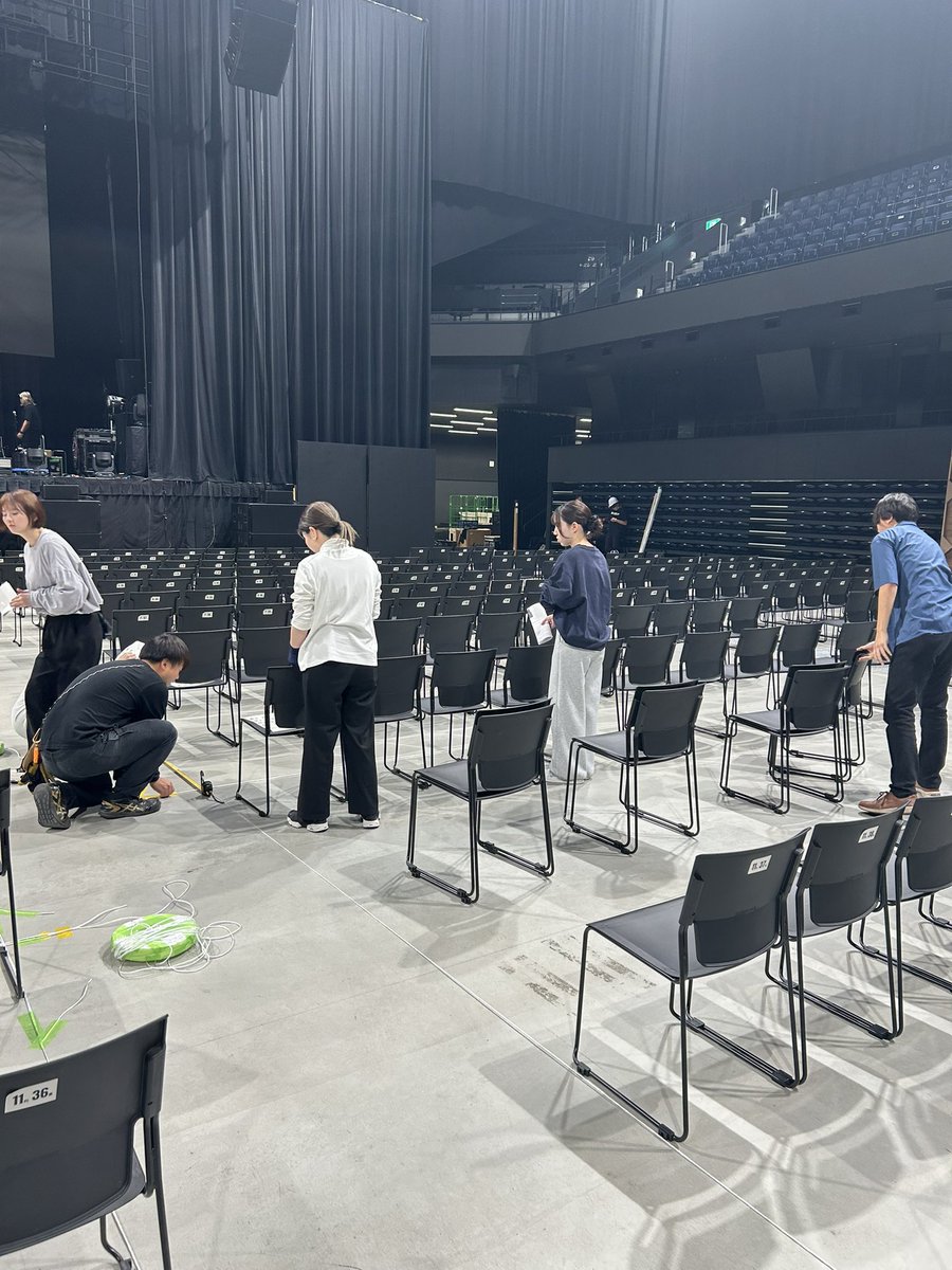 tkariya's tweet image. いよいよ明日に迫った世紀のイベント
聖飢魔II
Damian Hamada's Creaturesによる
特別企画 「地球魔界化計画　第Ⅱ章」

会場は、長崎スタジアムシティの
HAPPINESS ARENA（ハピネスアリーナ）‼️
ニコニコ生放送が、本イヴェントの独占生中継。11/16までアーカイブ配信有

dwango-ticket.jp/project/L61Ppb…