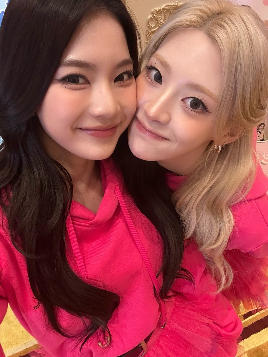 STAYC_talk's tweet image. 사실 너무 좋았어요

#STAYC #스테이씨 #ISA #아이사