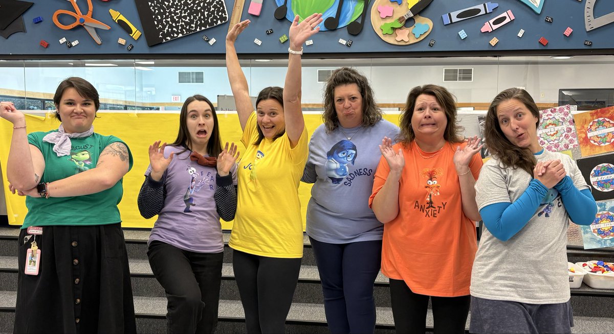 ❤️ You don’t have to hide your feelings, they help others understand you better! Our exceptional EC team themed as feelings this week and they nailed it! #socialemotionallearning #teamwork #EmotionalIntelligence <a href="/ECGlobalElem/">Efland-Cheeks Global Elementary School</a>