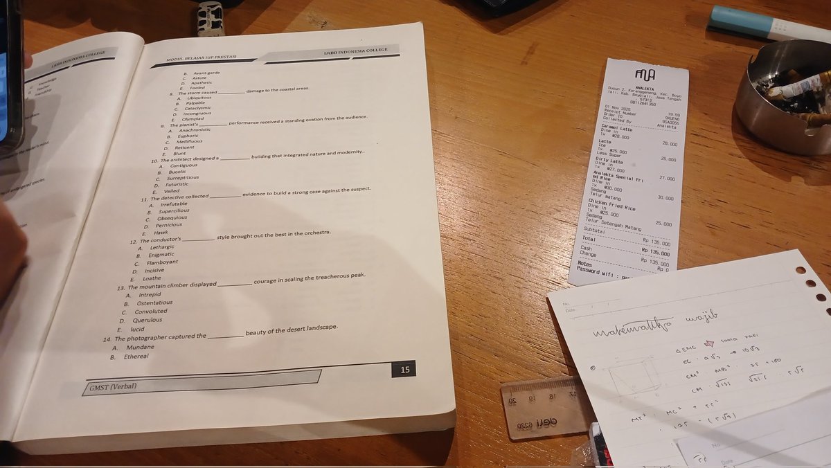 cla1rogf's tweet image. #studydate #studytwt 😂 #TKA