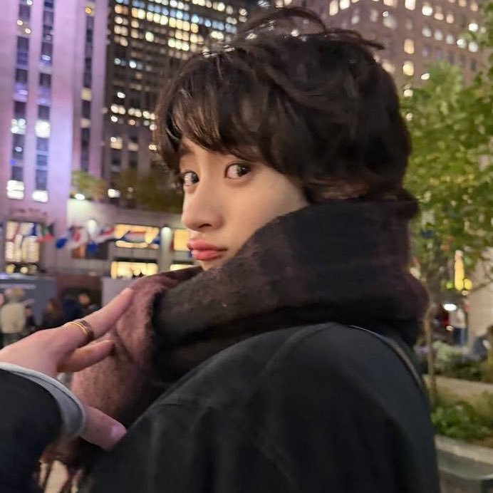 antonsarms's tweet image. im so devastated..... IM SO DEVASTATED