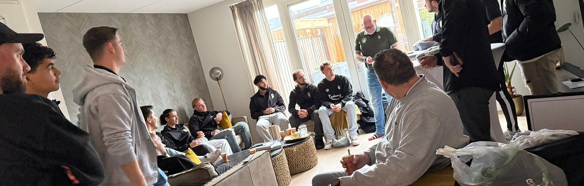 DUNO 1 bedankt Bakkerij Segaar voor het heerlijke ontbijt dlvr.it/TP11p1