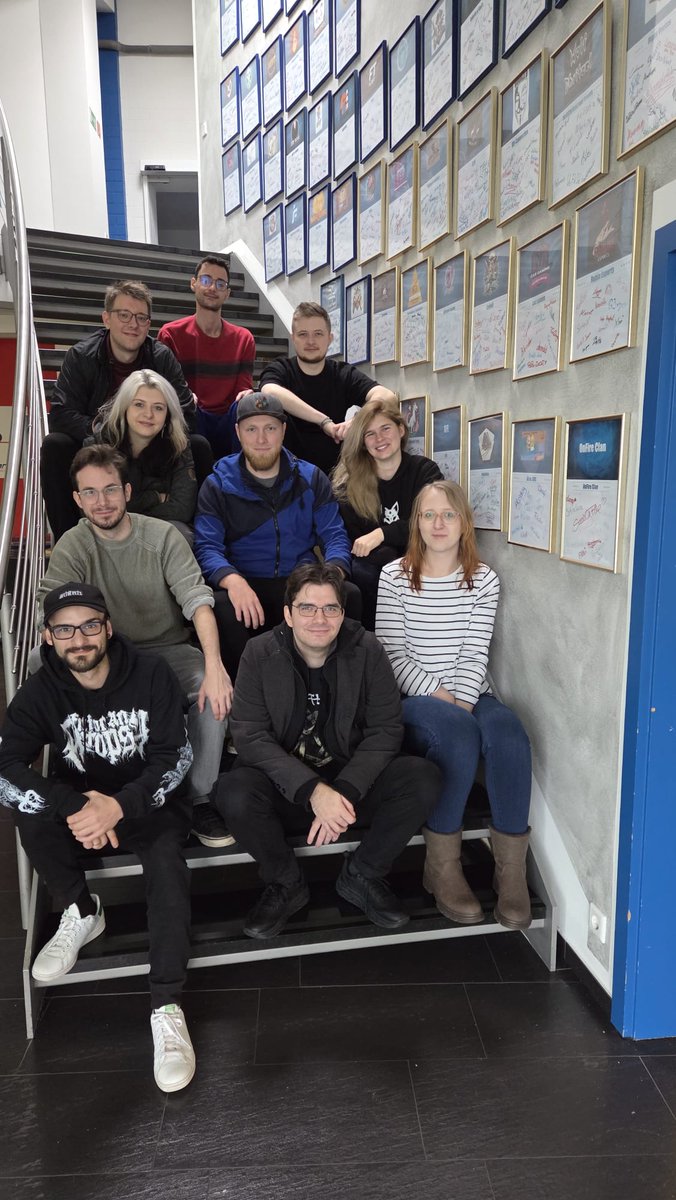 Heute ist eine neue Community aus dem Lan Haus abgereist. Wir freuen uns immer sehr auch mal neue Gesichter begrüßen zu dürfen. 😊

Aus ganz Deutschland verteilt sind alle angereist um eine Lan Party bei uns zu machen. Ehrt uns immer wieder sehr.

rapidlan.de