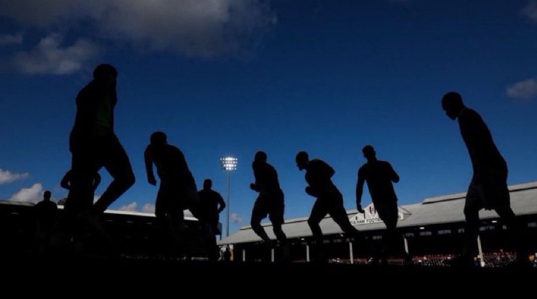 FPL__Arena's tweet image. لا مزيد من الوقت.. حان موعد ديدلاين الجولة! ⏰

• شاركونا تشكيلاتكم للجولة___؟

#FPL | #Gw10