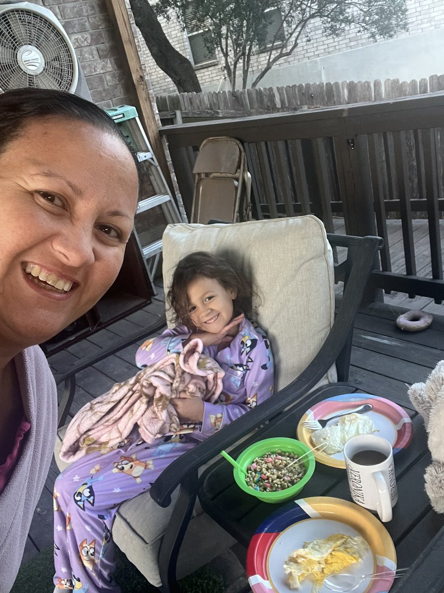 Saturday morning back out on the back porch w/ Baby Girl!!! 🫶🏼🙏🏼🥹 #fallweather #loveher #championsbreakfast #BabyGirl <a href="/coachv10/">Coach V🏈🥎</a>
