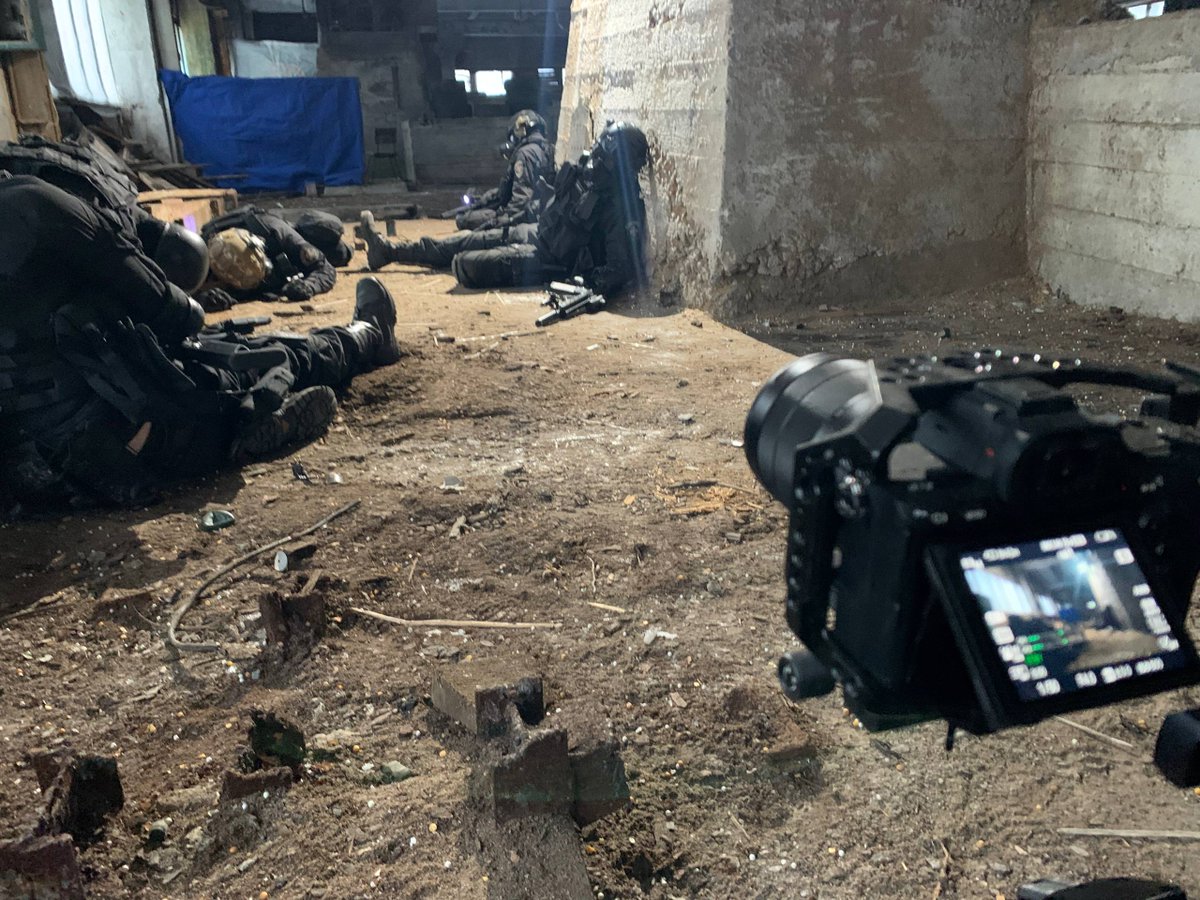 DivisionRussian's tweet image. Бэкстейдж со съёмок 
#REBHFun #Umbrella #Russian #ResidentEvil #Airsoft