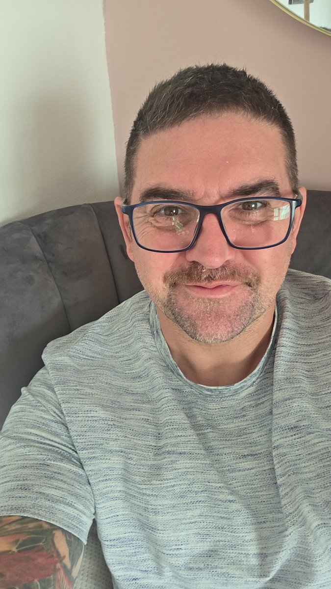 Seosamh Báicéir tweet media