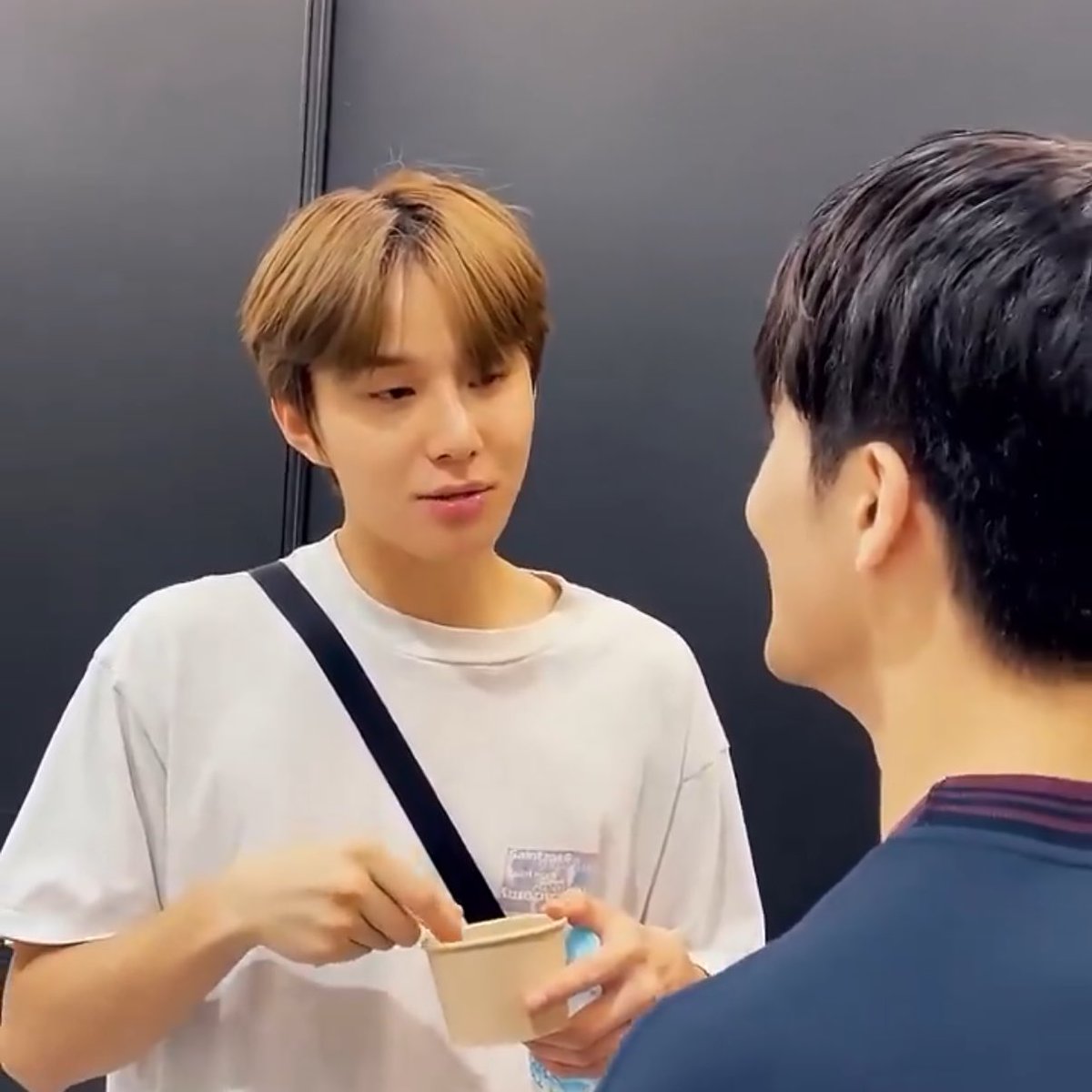 나 이 광대 각도 어디서 본 적 있긔