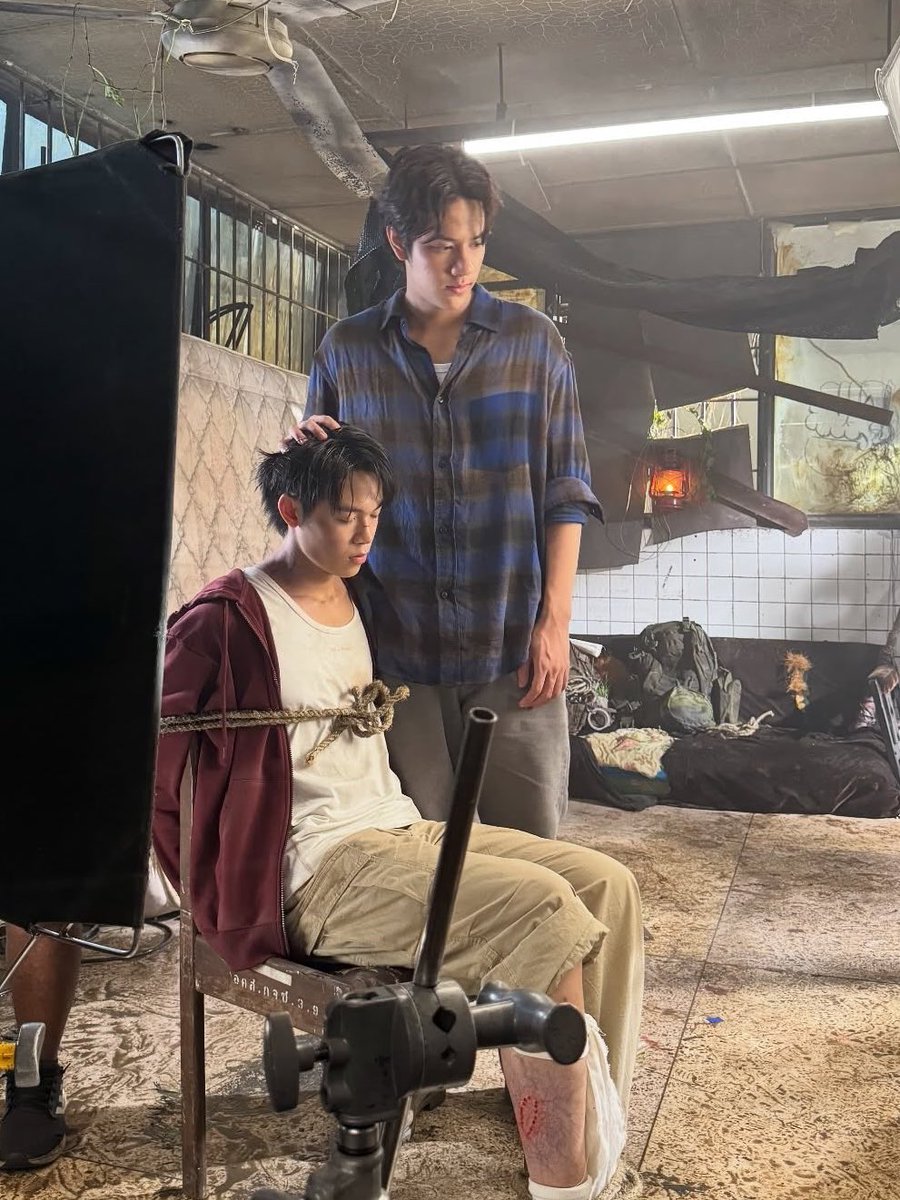น่ายั้ก !  พี่นนนเลี้ยงน้องตาต้า🤲🏻

#NANON_ไม่อยากรักMV
#mynameisnanon