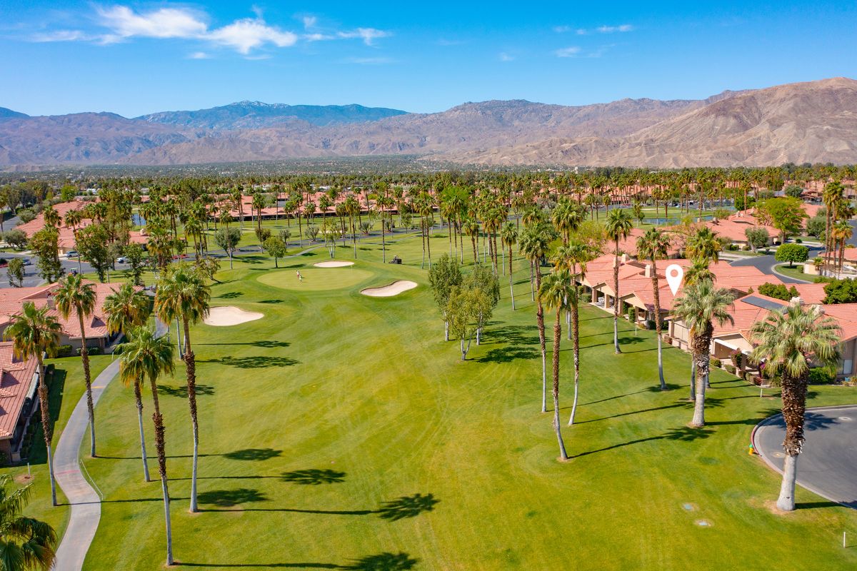 leonardoteam's tweet photo. Spooky Savings: Interest Rates Haunt the Market, &amp; Palm Springs Beckons - https://t.co/1v0aU4Y8Eg https://t.co/4rjyeFfKlV