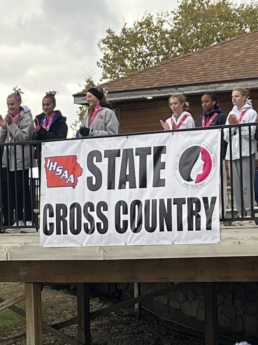 Always fun ending the season at the state meet. Congratulations to Jeffrey and the ladies. We went in ranked 12th and came out 9th. Ashlyn and Julia both take home medals finishing 10th and 12th. Thank you to the athletes, parents, and fans for another fun season.