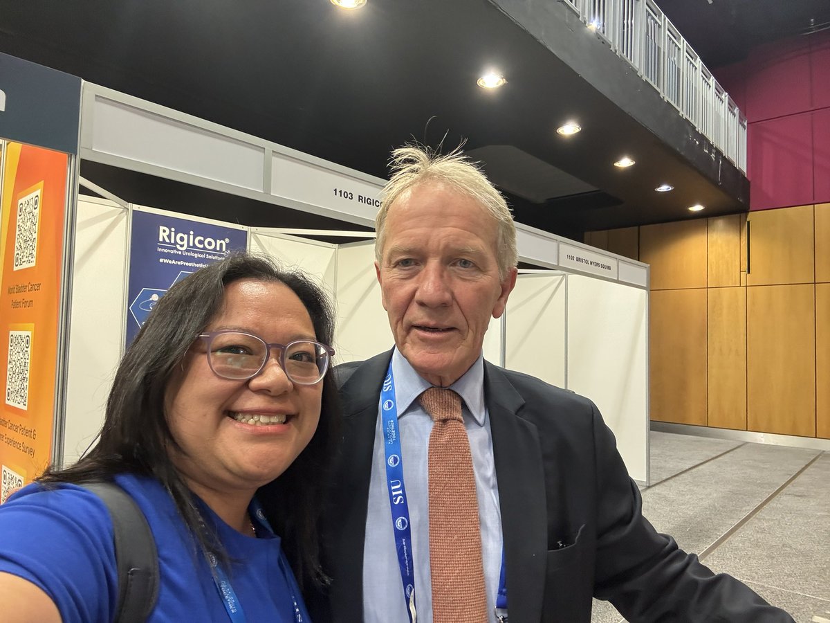 Found a friend. Although he did sigh when I said we needed a #selfie #SIU2025Edinburgh <a href="/SIU_urology/">SIU-Urology</a>