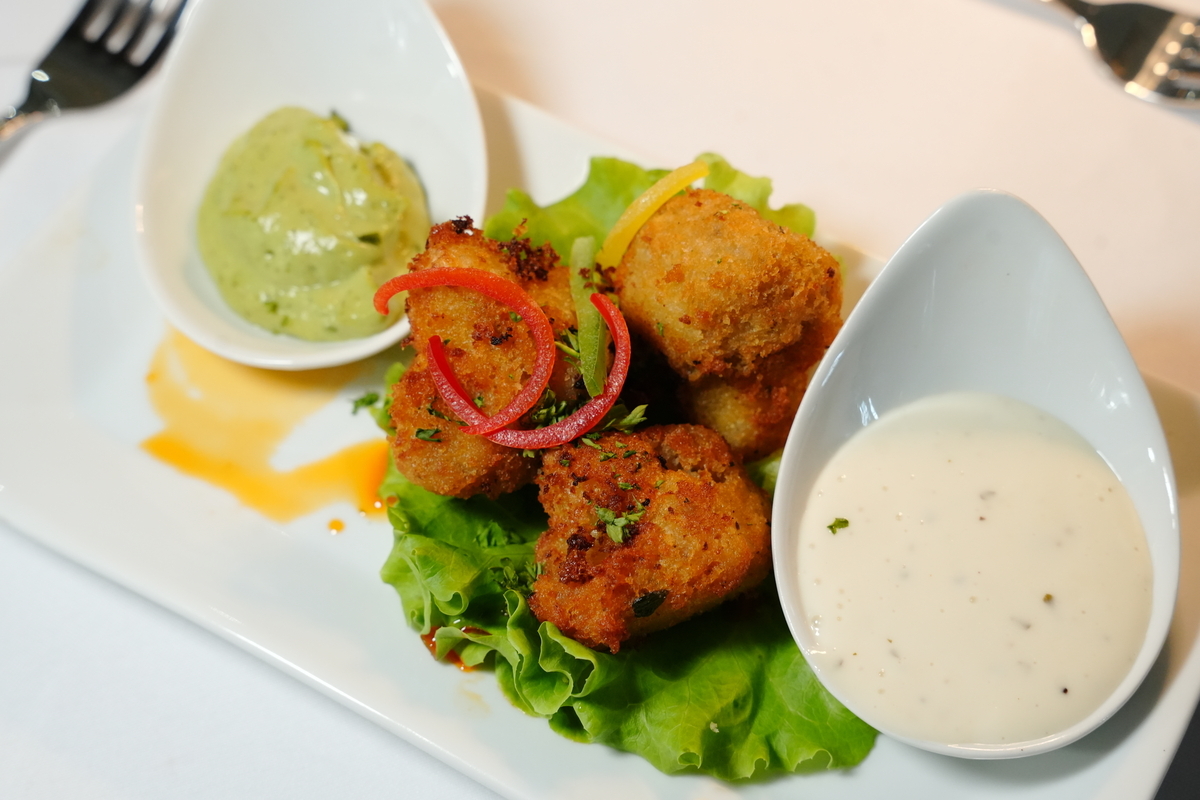 _CoconutBay's tweet image. Celebrate World Vegan Day at Seasons! 🥗🌱 Enjoy fresh, local ingredients from Saint Lucia's farms and greenhouses. Experience vibrant island flavors today! #VeganDay #SaintLucia