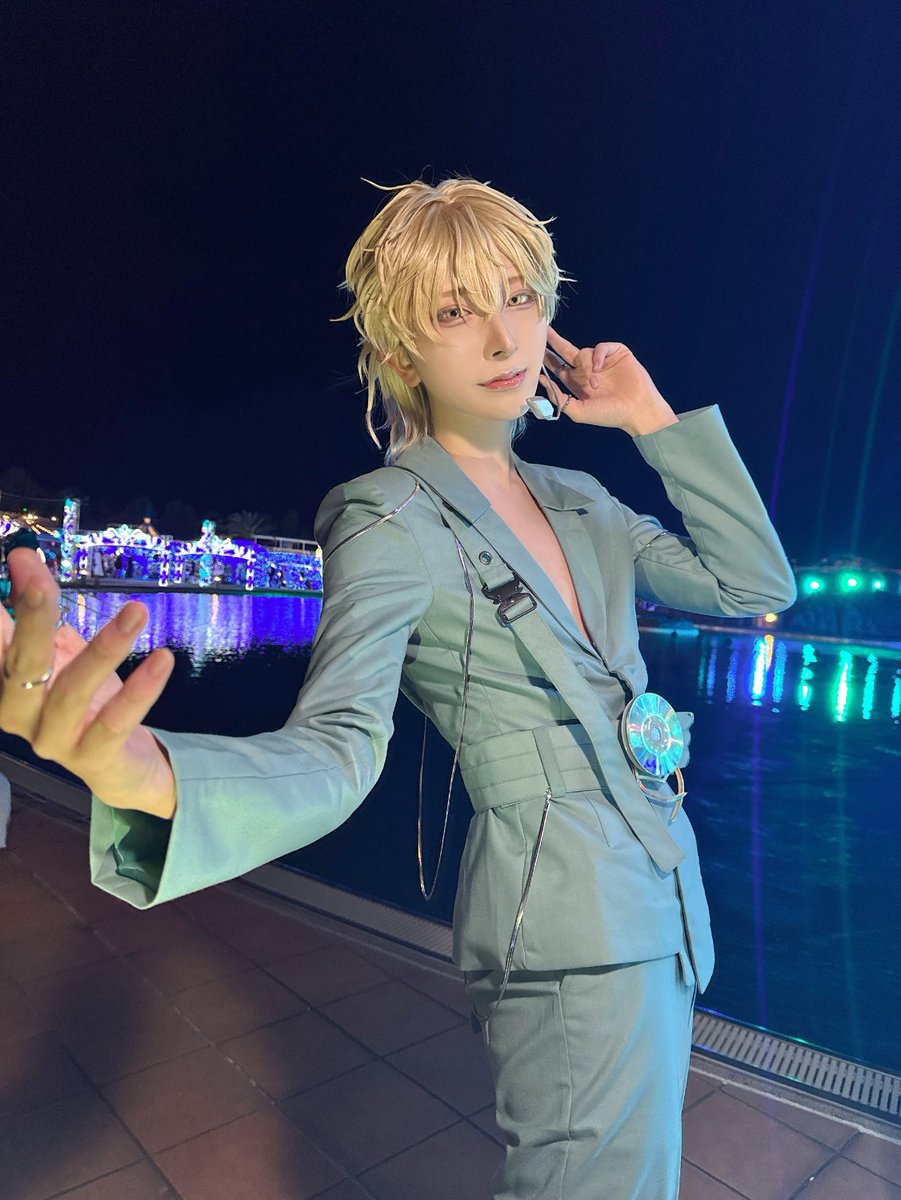 cos

ALNSTのﾙｶでいます🪐🎤

 #ラグコスTW
#ラグコス2025