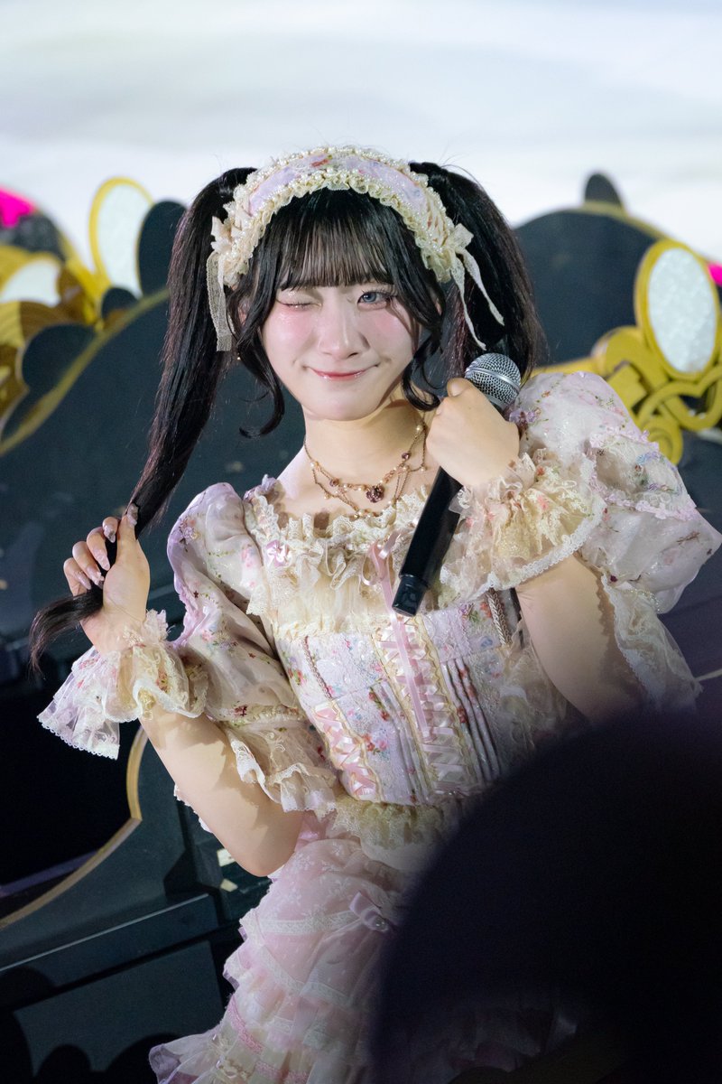 souMCZ6's tweet photo. 2025.11.01
＝LOVE 8th ANNIVERSARY PREMIUM TOUR
@ LaLa arena TOKYO-BAY

齋藤樹愛羅ちゃん😉（@saitou_kiara ）

#齋藤樹愛羅 
#イコラブ8周年ツアー
#イコラブ_カメコ
#イコラブ https://t.co/QM6vjaq5cu
