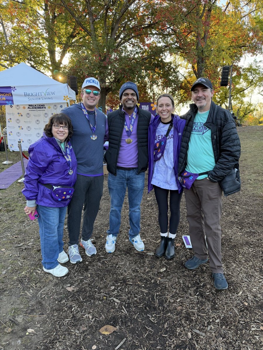 Barnhillc's tweet image. Just wrapped up an inspiring morning at the Baltimore Alzheimer’s Memory Walk 🧠💜
So many people showed up early on a Saturday to walk together for a cause that touches so many of us.

#MemoryWalk #AlzheimersAwareness #BaltimoreStrong #WalkToEndAlz #CommunityMatters