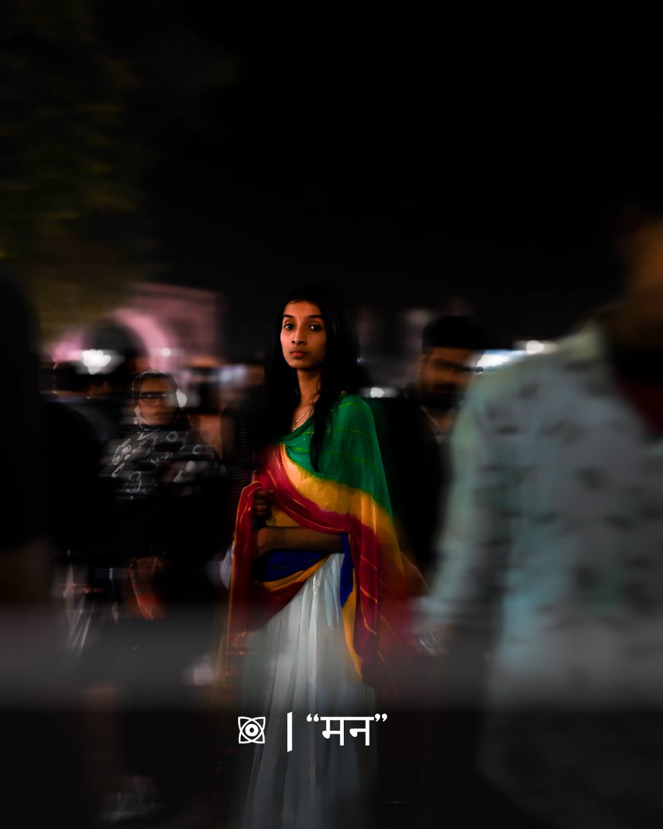 writerspouch's tweet photo. स्त्री सुंदर है, पर उससे भी ज्यादा सुंदर है उसका मन। उन्हें हासिल करने की हवस रखने वाली दुनियां ये बात नहीं जानती। अगर स्त्री मन से उनकी नहीं हुई, तो तन से हो ही नहीं सकती। यहां पढ़ें: https://t.co/NirMswC0tH https://t.co/2yZHOmuawv