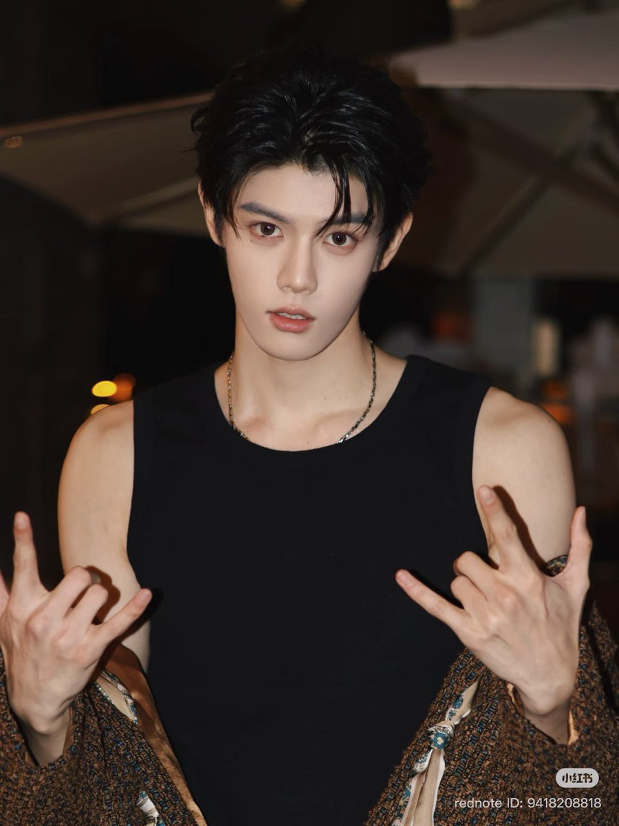 haruto9397's tweet photo. หนุ่มหน้ามน คนกว่างโจว https://t.co/eod0MhTR39