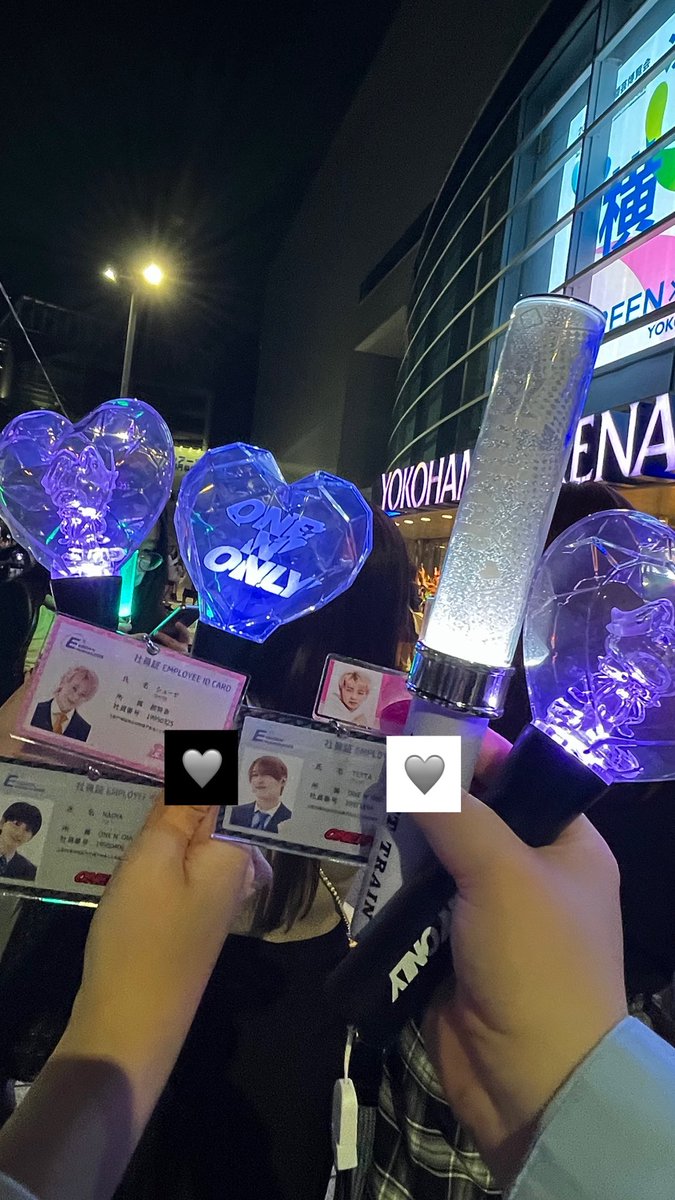 公式】uruさんのサインです！ 公式】uruさんのサインです！ Uru