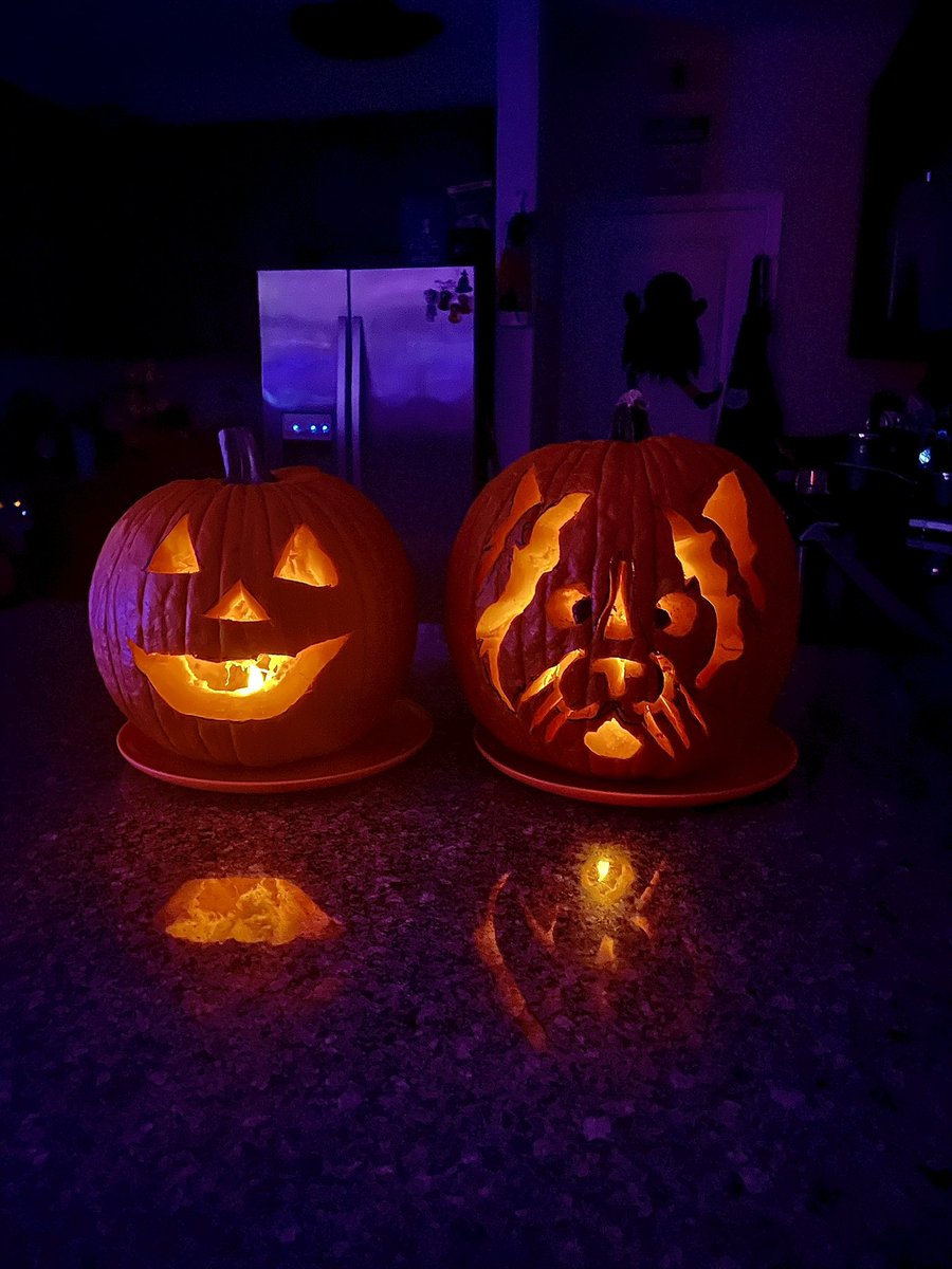 Halloween 🎃 🎃 

<a href="/MarkHall99/">Mark Hall</a> 

#Halloween