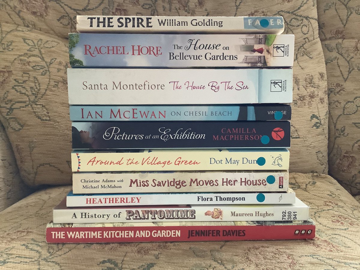 Picked up a fabulous selection of books this morning at a local church book sale - all this lot for a fiver! #books #reading #bookbargains #BookTwitter 😊📚