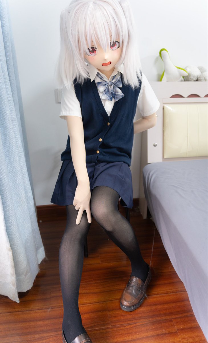 新月 tweet media