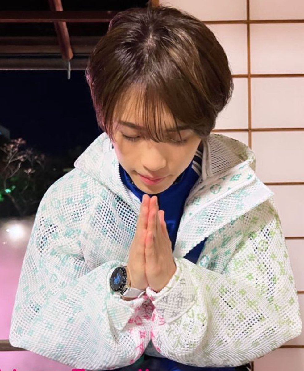 Y͜͝u͜͝u͜͝ 𓍯 on X