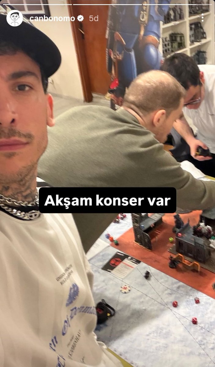 Oyku: Aksam mac var.