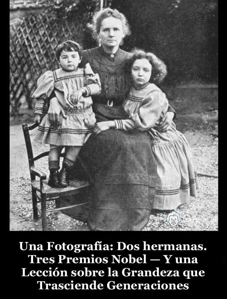Buenos días ☀️ 

Mira esta fotografía de principios del siglo XX. Una madre está sentada tranquilamente con sus dos hijas. Podría ser cualquier retrato familiar de esa época: tierno, ordinario, sin nada destacable.

Pero no hay nada ordinario en lo que se desencadenaría a partir