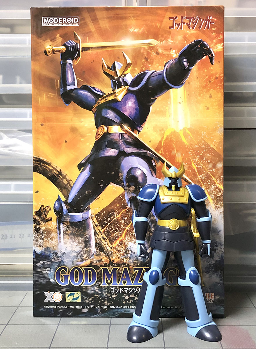 Coo3bunchou's tweet image. 原型/設計を担当させて頂いた #MODEROID『#ゴッドマジンガー』が届いたので早速組立確認。

少ないパーツ構成の中、自然なポージングが出来るよう可動部の構造は工夫してます。

個人的、三大巨神の第二弾になります！
よろしくお願い致します！！

#グッスマ