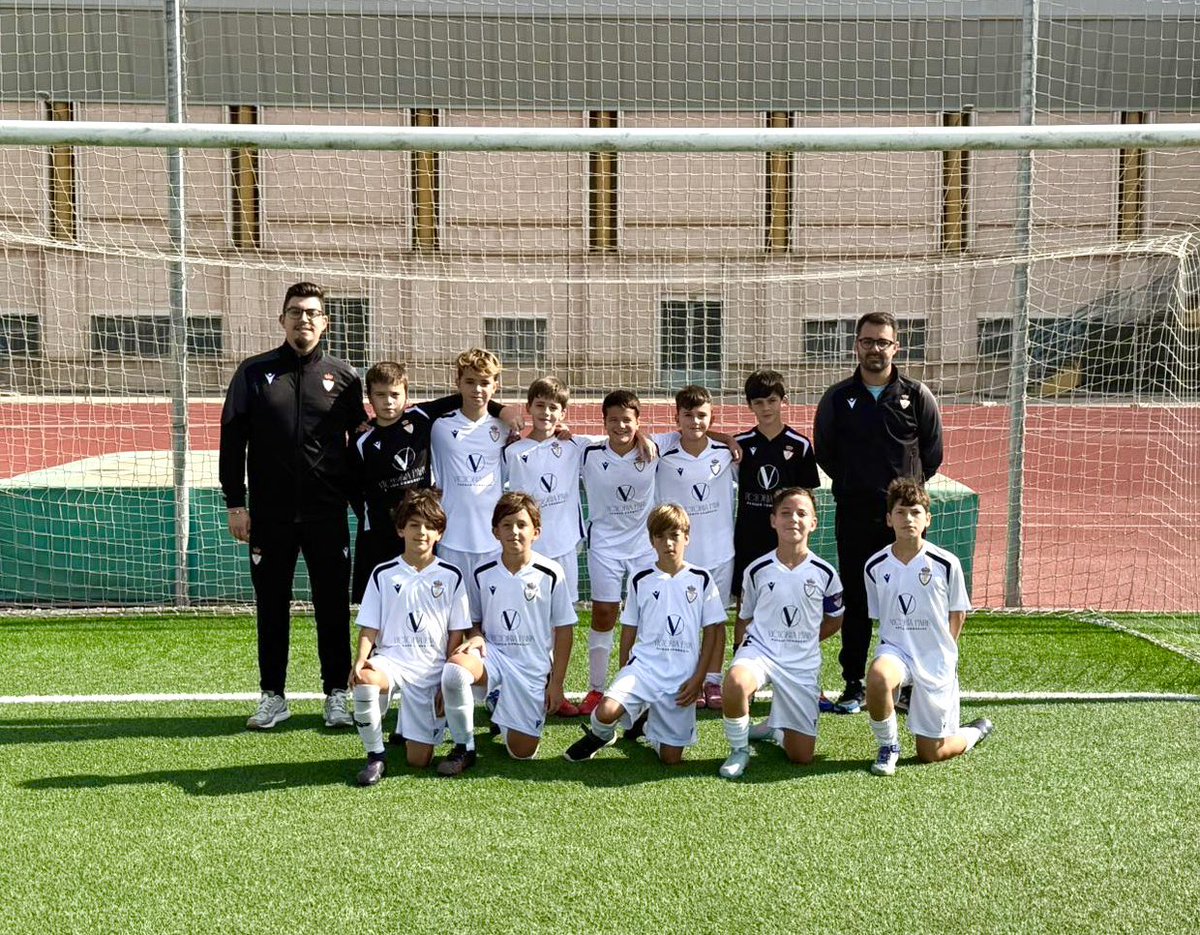 RealJaenCF_base's tweet photo. Nuestros chicos del 𝐀𝐥𝐞𝐯𝐢́𝐧 𝐁 firmaron un gran empate 2-2 ante el C.D. Tuccitana en un exigente partido fuera de casa ⚽💥

Tras marcharse al descanso con el marcador en contra, el equipo mostró carácter y entrega para igualar el resultado en la segunda mitad 💪

#AlevínB https://t.co/p3fwUT0Uqd