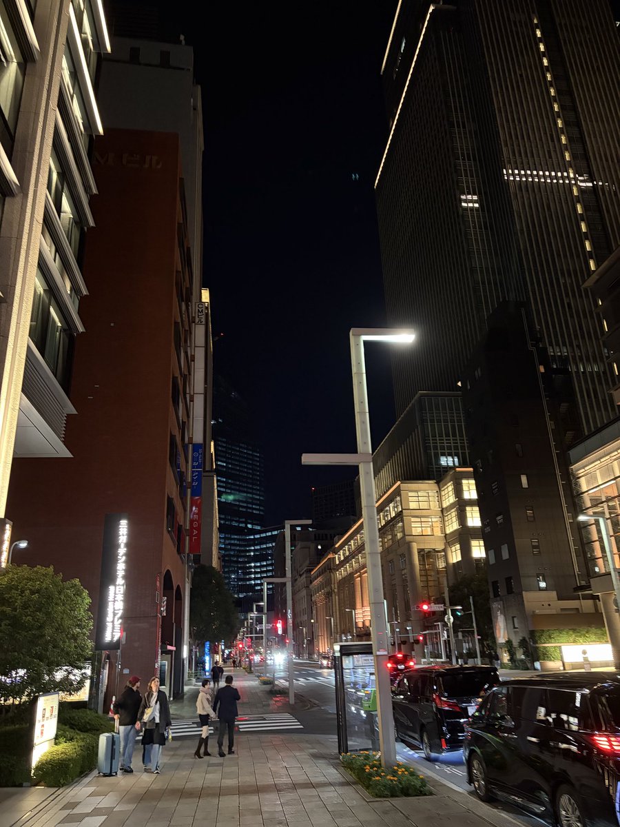 taichi_import's tweet photo. 何年振りだろう夜の日本橋歩くの https://t.co/aT9NiIxVVA