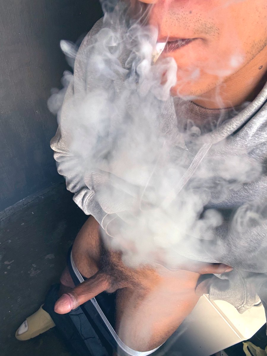 👽 Single 10k tweet media