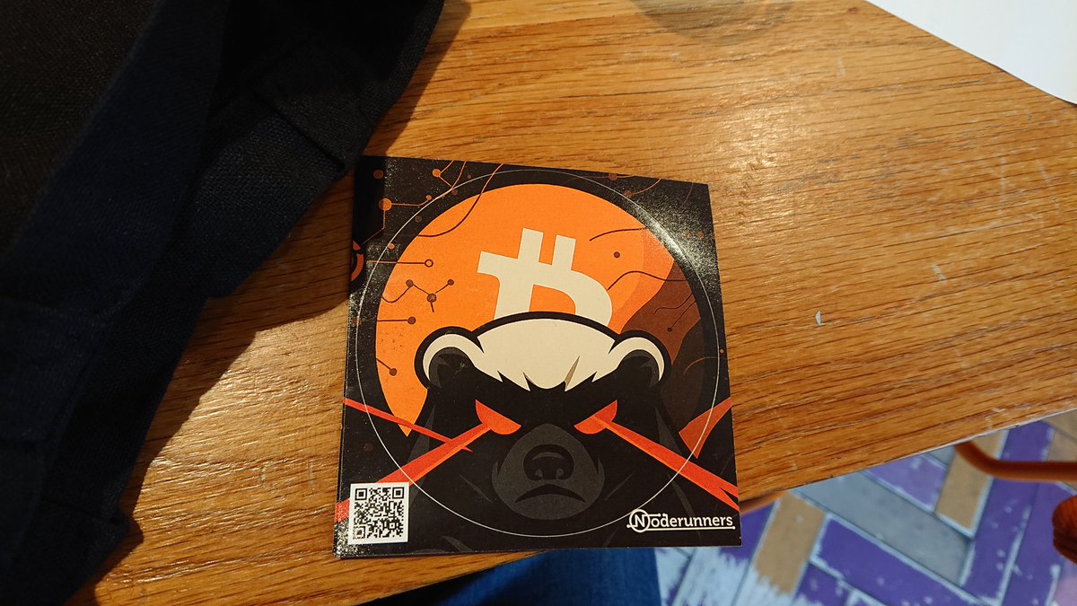 rvervoort's tweet image. at the Noderunners Conference - 
@NoderunnersNET #noderunners