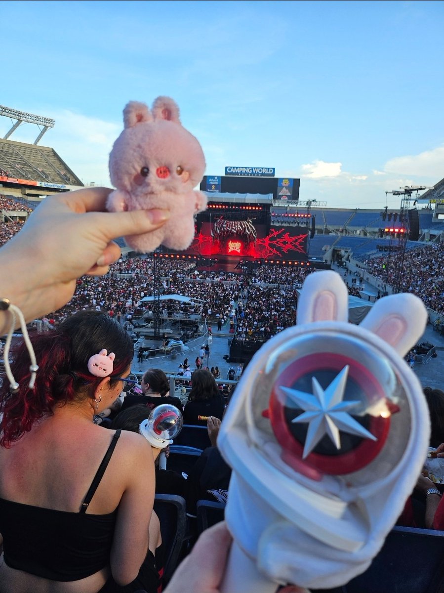 olive 🐻🌙 lee know/scoups smoocher tweet media