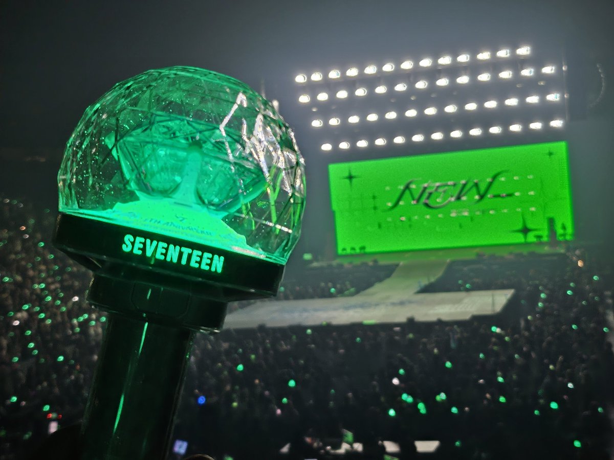 olive 🐻🌙 lee know/scoups smoocher tweet media