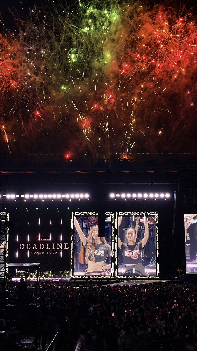 iseeyoughh's tweet image. #DEADLINE_IN_JAKARTA